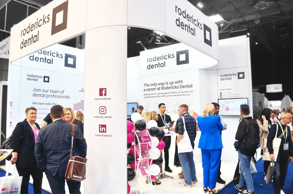 How to Attract People to Your Exhibition Stand